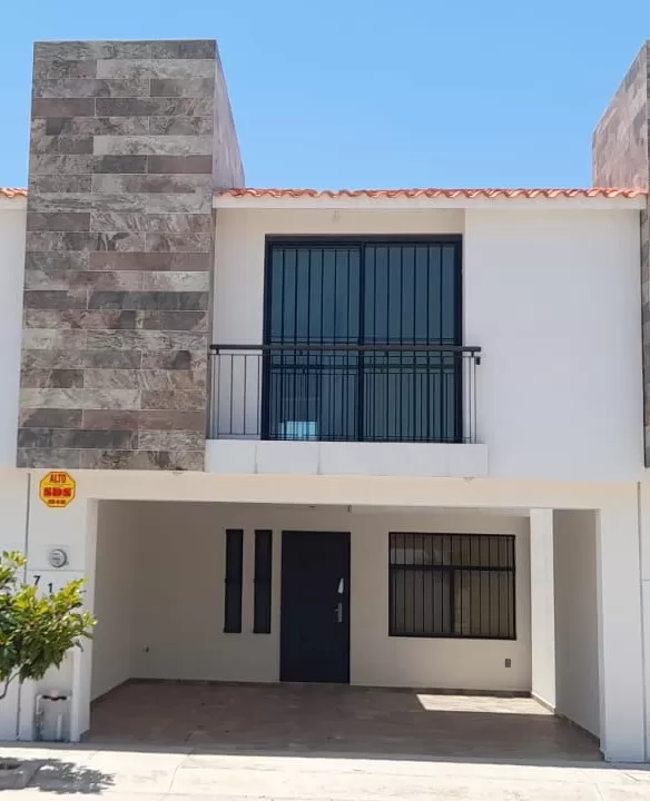 RENTA CASA FRACC CATARA PO